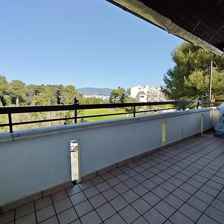 R 42 Con Terrazzo E Posto Auto Numana