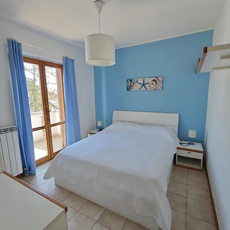 R 42 Con Terrazzo E Posto Auto Διαμέρισμα Numana
