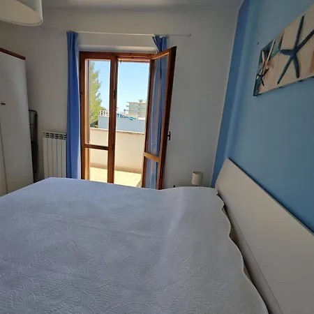 Appartement R 42 Con Terrazzo E Posto Auto Numana
